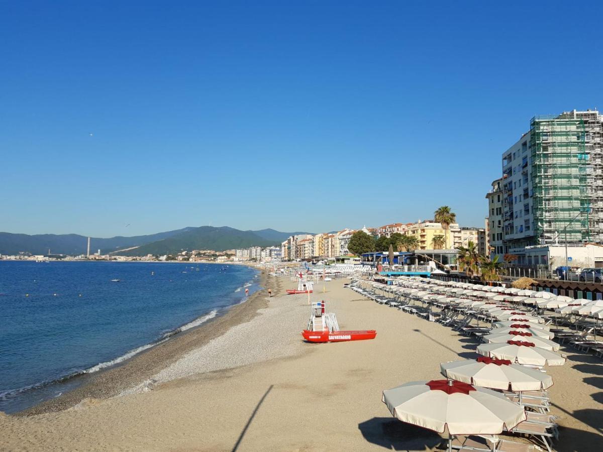 Apartament La Casa Del Mare Savona Zewnętrze zdjęcie